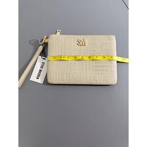Steve Madden Cream Wristlet Bag. NWT